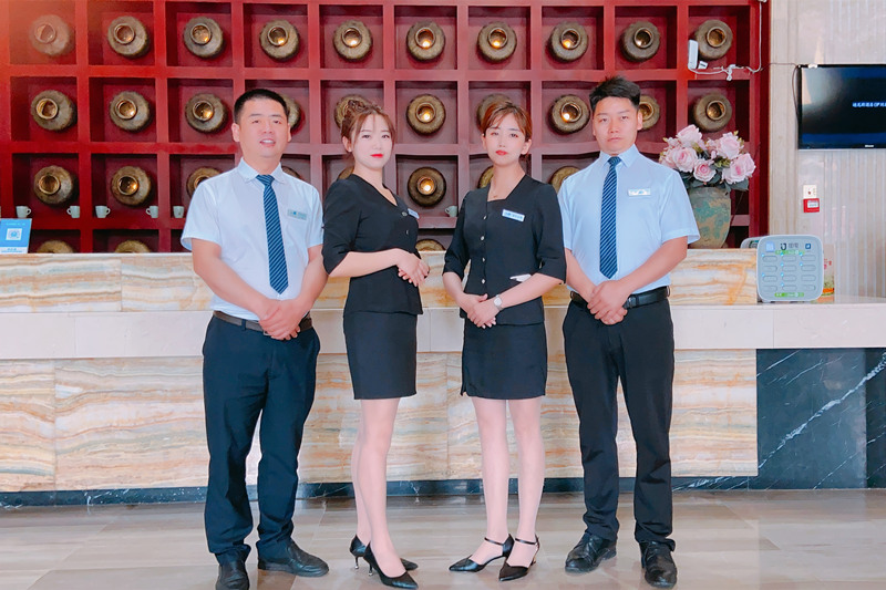 精誠所至，金石為開